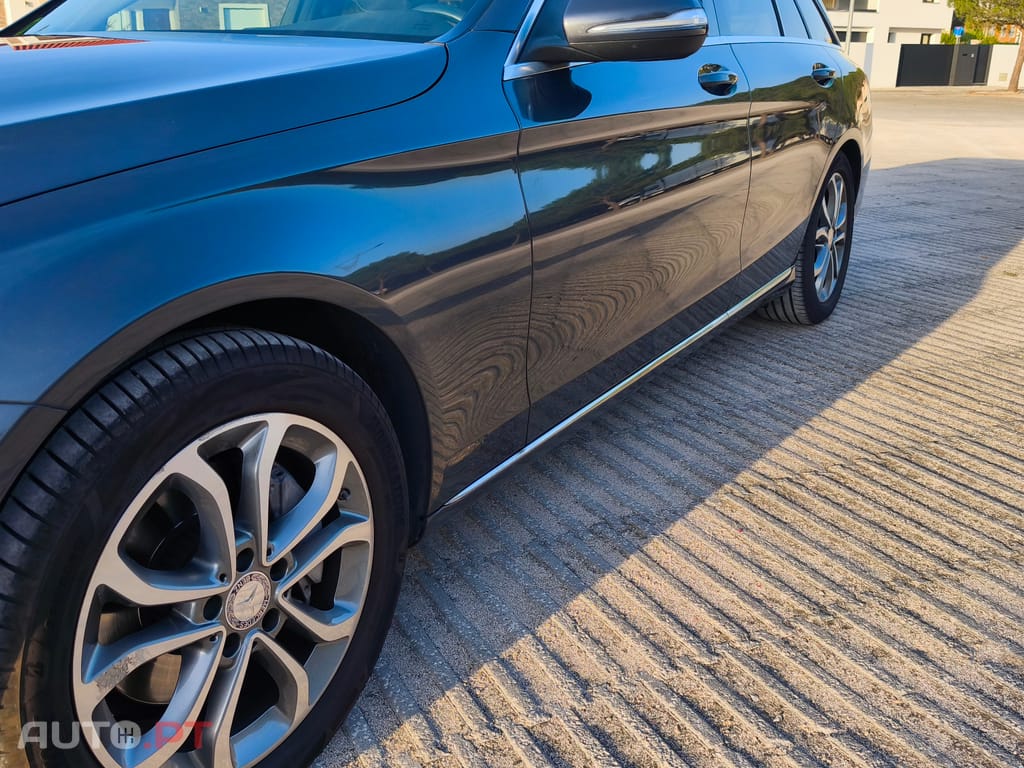 Mercedes-Benz C 250 C250 Station BlueTEC Avangarde Automático
