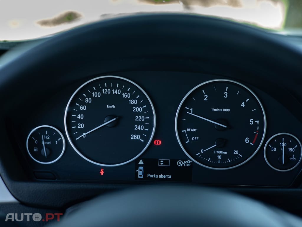 BMW 318 d Touring Advantage