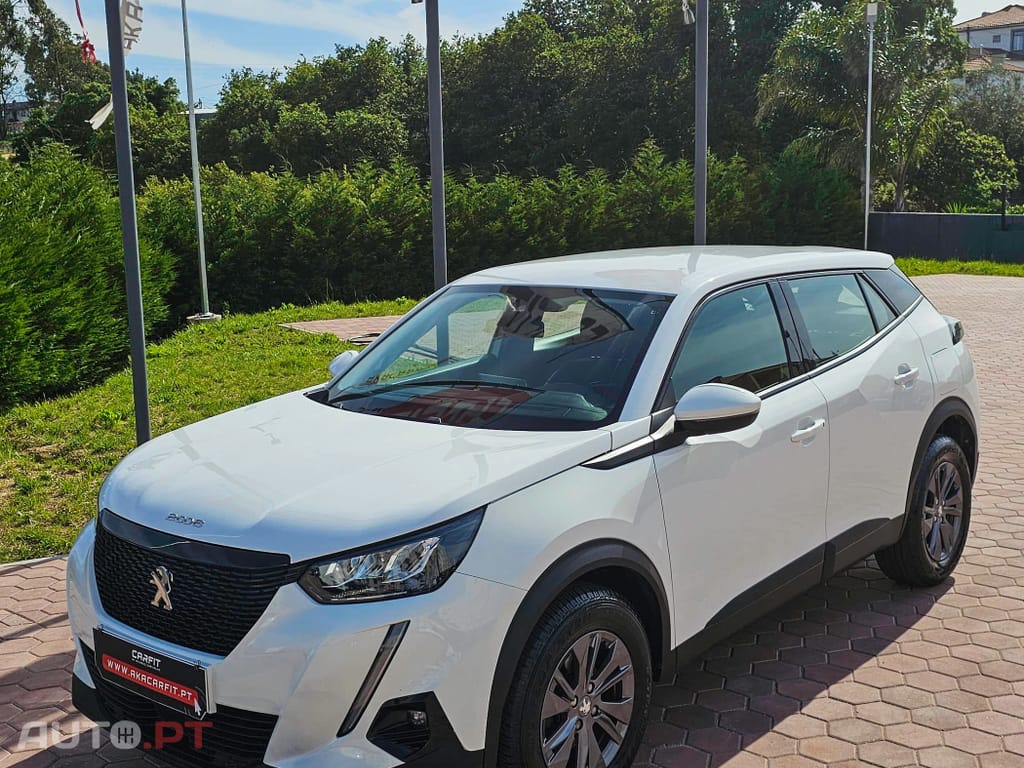 Peugeot 2008 1.2 PureTech Active Pack