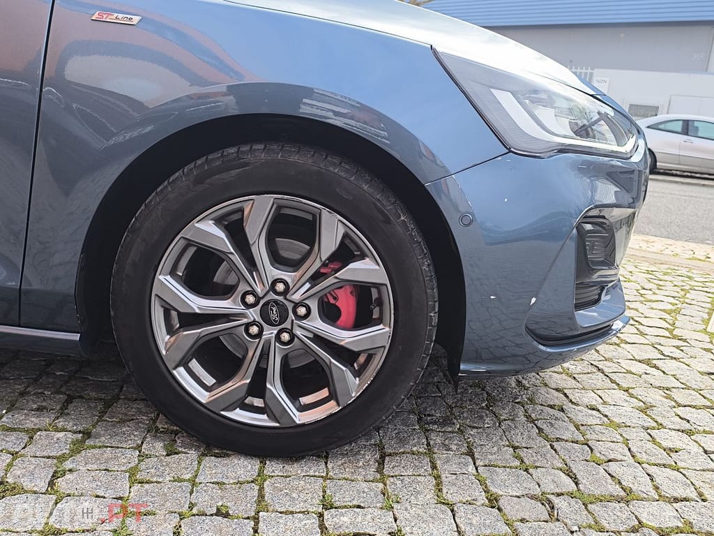 Ford Focus 1.0 EcoBoost MHEV ST-Line