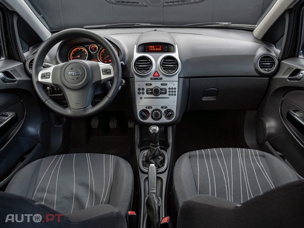 Opel Corsa 1.2 