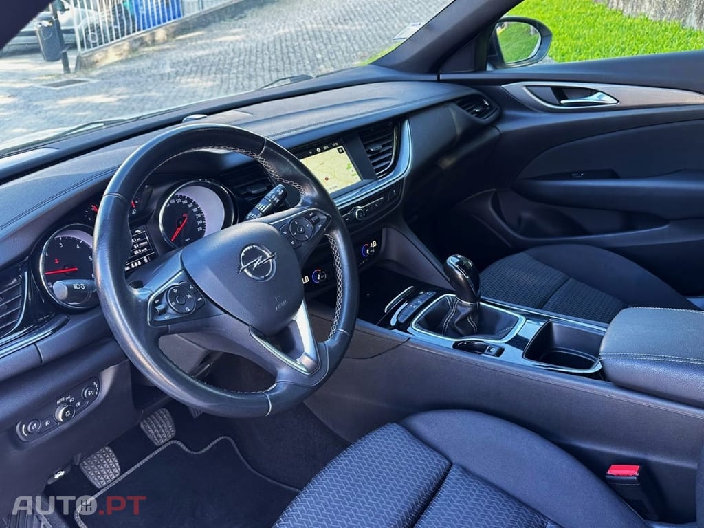 Opel Insignia 1.5 D Business Edition