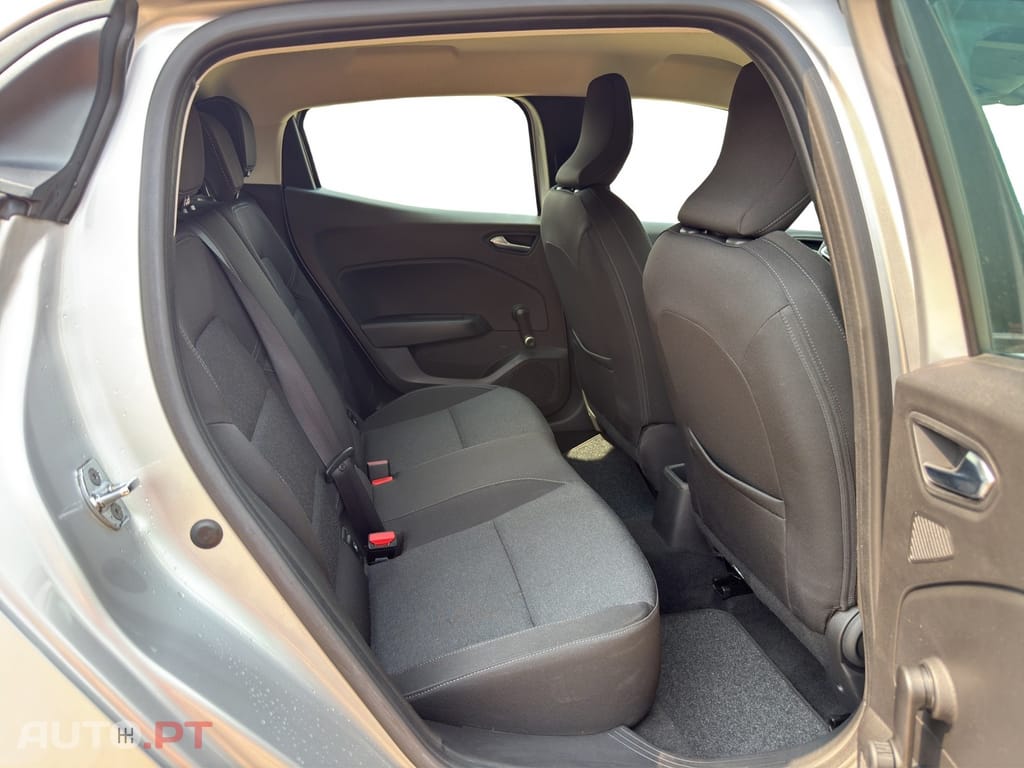 Renault Clio TCe 90 BUSINESS EDITION