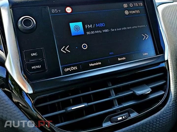 Peugeot 208 1.2 PureTech Signature