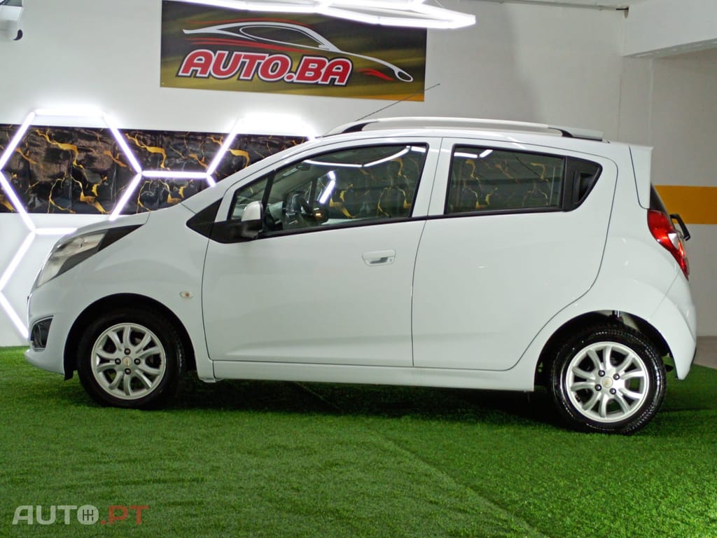 Chevrolet Spark 1.0 L Bi-Fuel