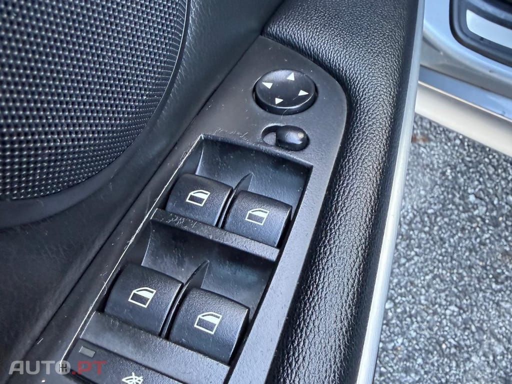 BMW 318 d Touring Line Sport