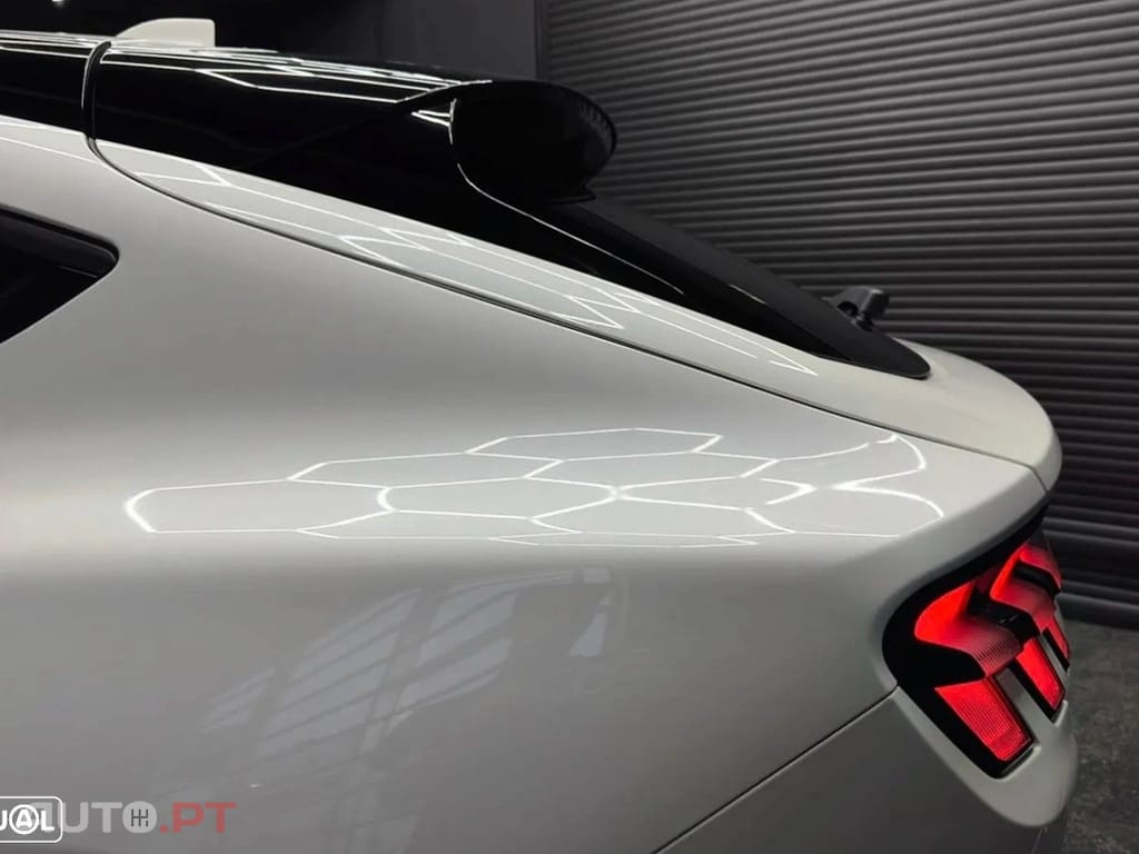Ford Mustang Mach-E 98.7 kWh Premium