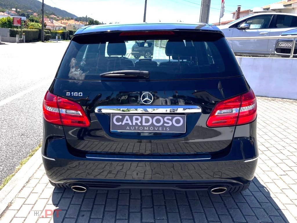 Mercedes-Benz B 180 7G-DCT Edition