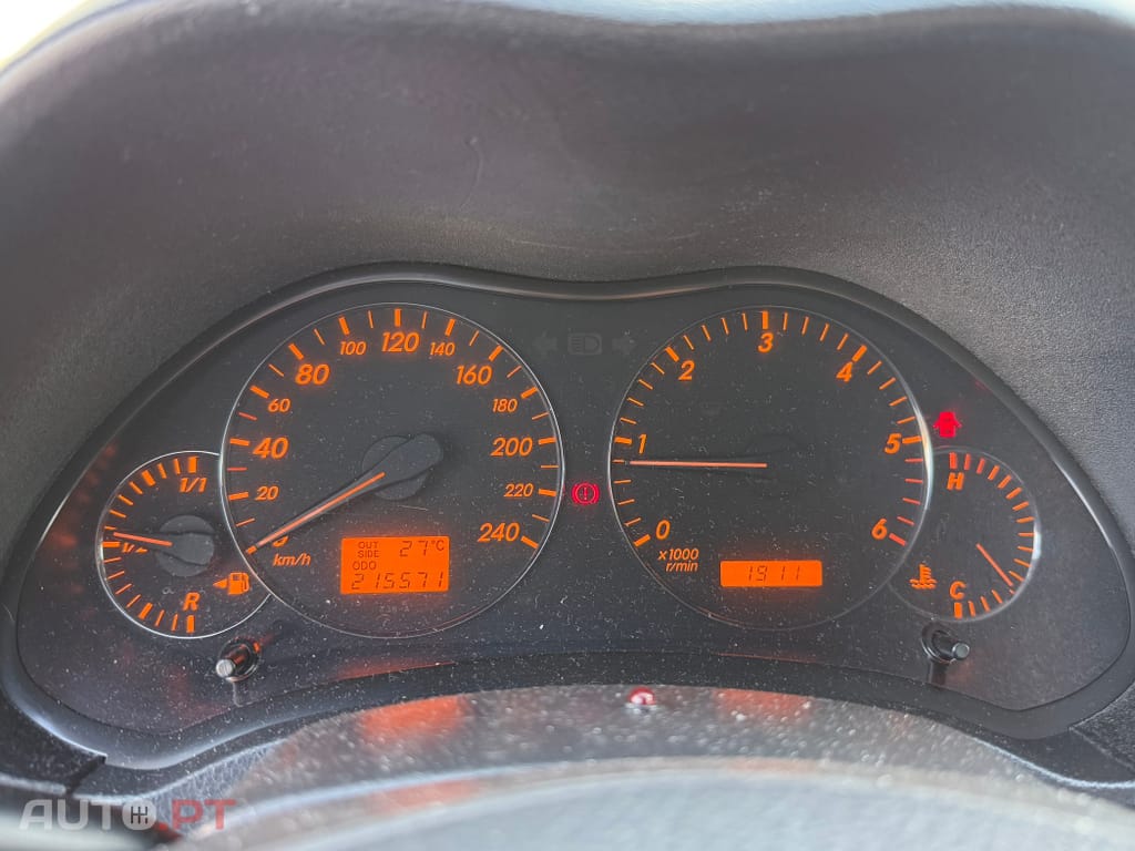 Toyota Avensis 2.0 D4D Sol