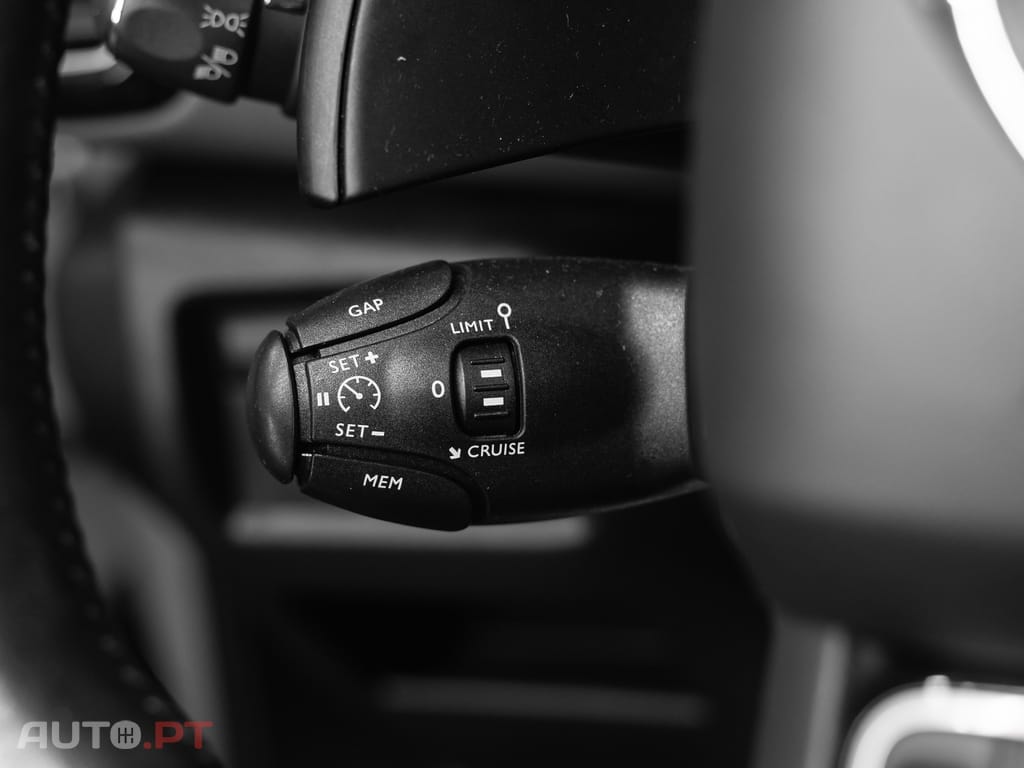 Citroen C5 Aircross 1.6 PureTech Shine J19 EAT8