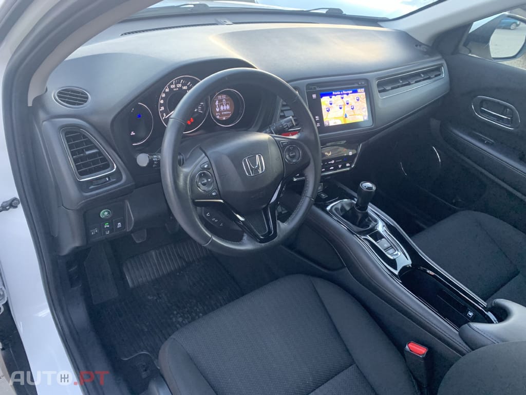 Honda HR-V 1.6 i-DTEC Elegance + Connect Navi