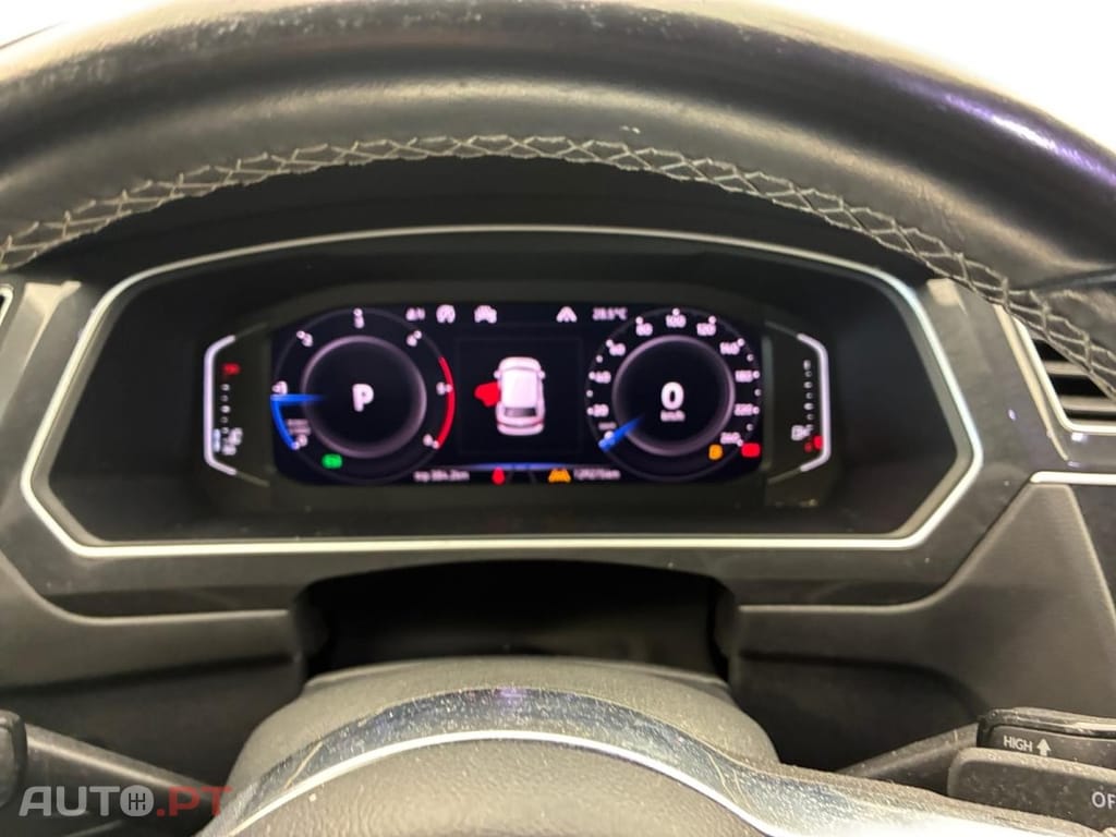 Volkswagen Tiguan 2.0 TDI Carat DSG