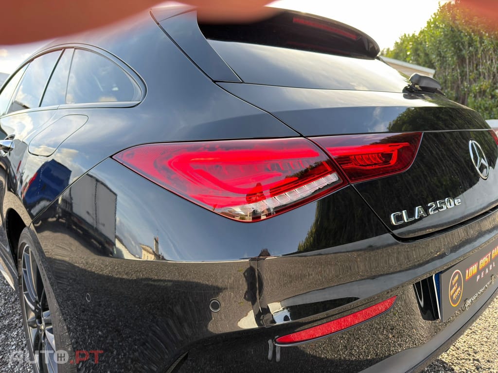 Mercedes-Benz CLA 250 e AMG Line