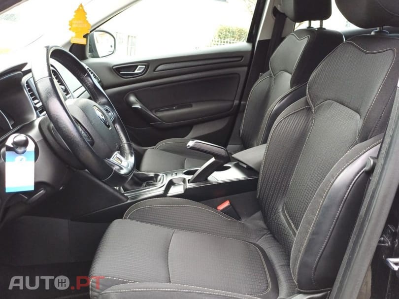 Renault Mégane Break ST 1.5 DYNAMIQUE