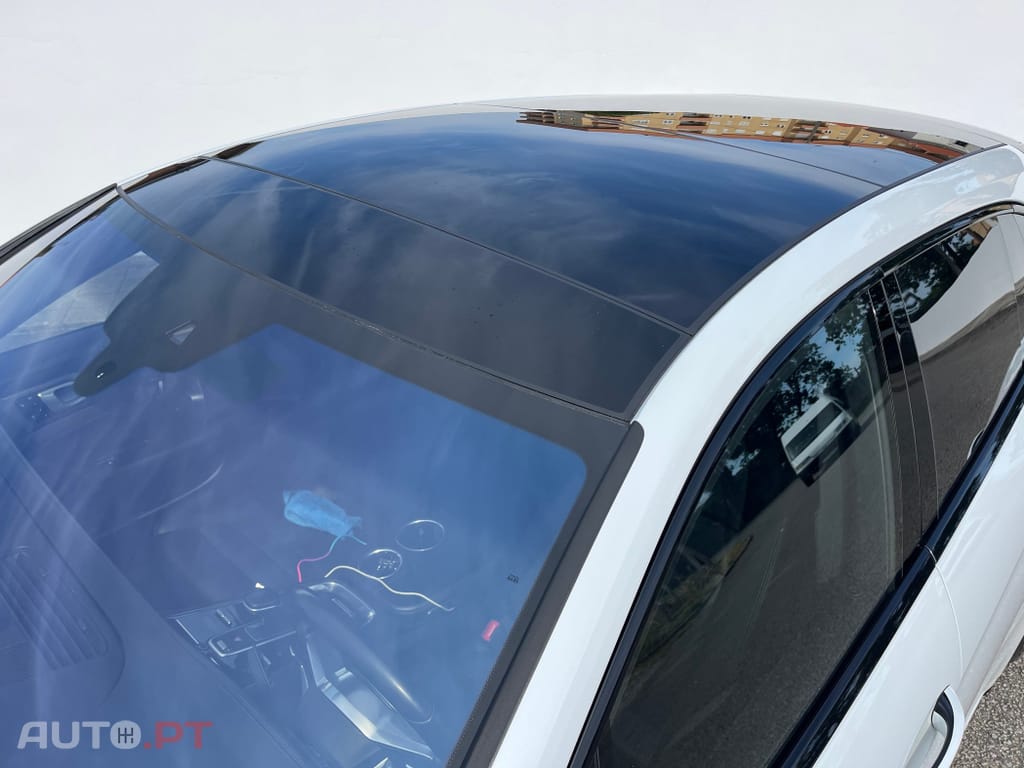 Porsche Panamera 4 E-Hybrid