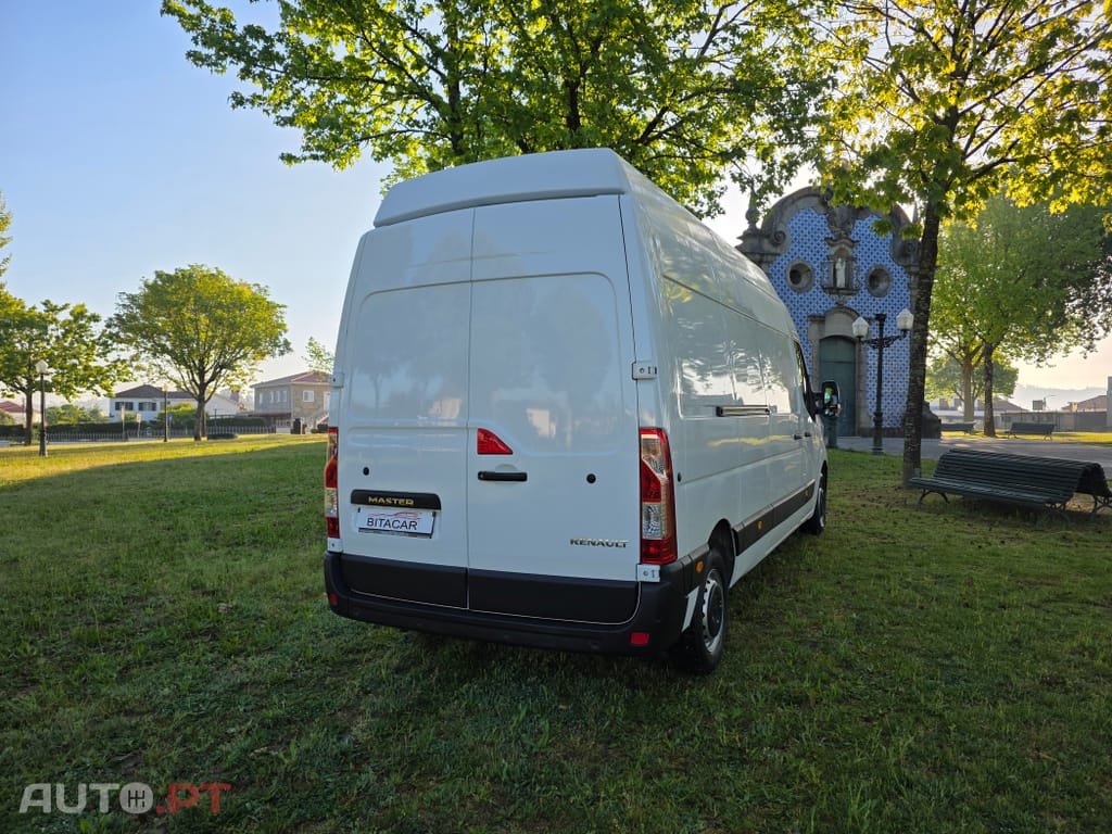 Renault Master 2.3 dCi L3H3 3.5T