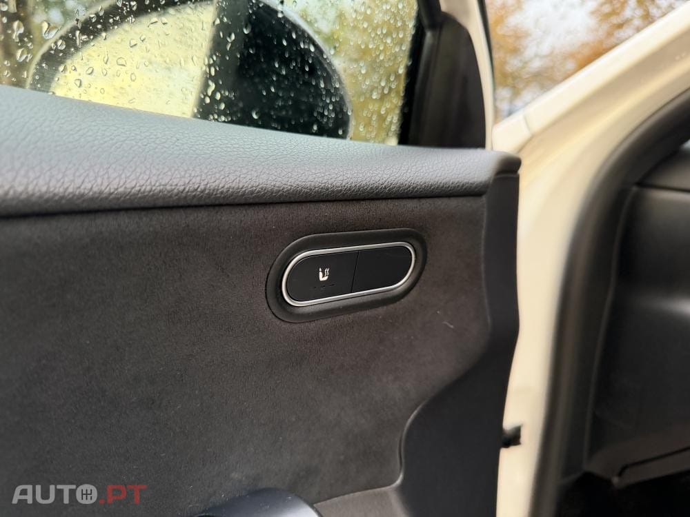 Mercedes-Benz A 250 e 8G-DCT Edition AMG Line