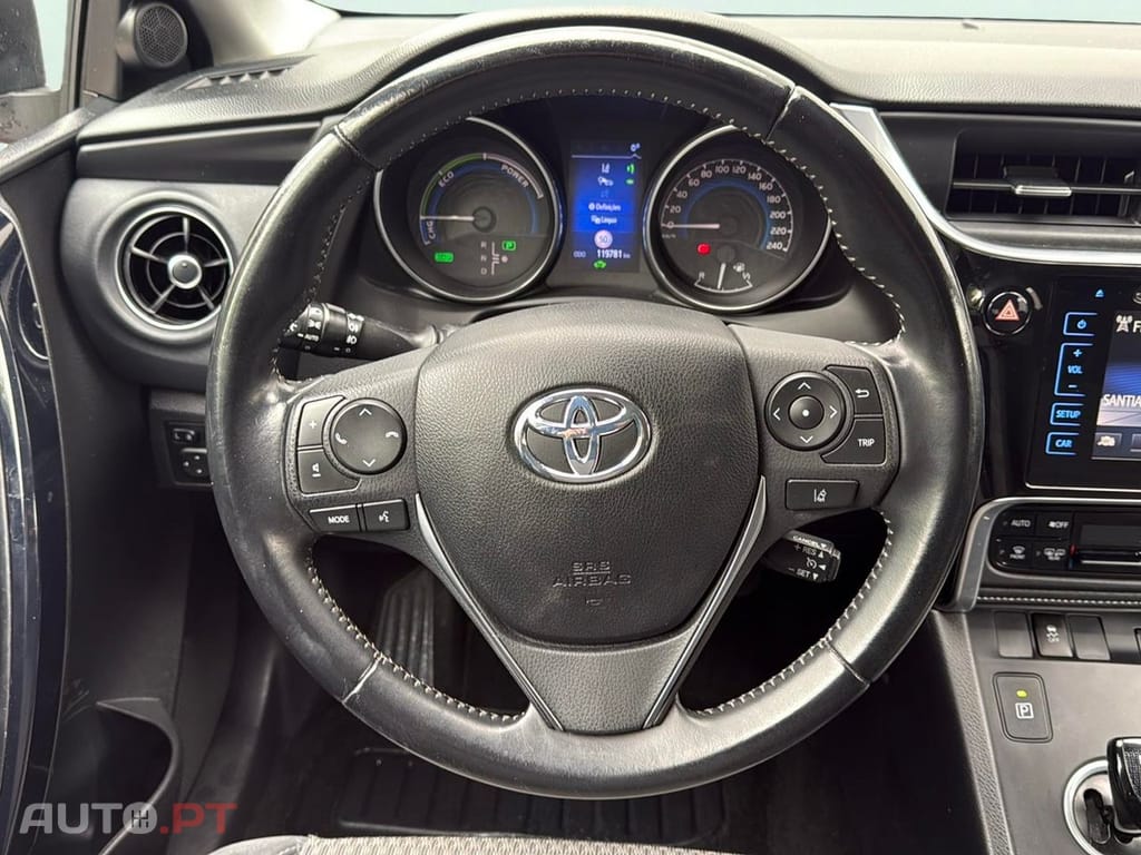 Toyota Auris 1.8 Hybrid