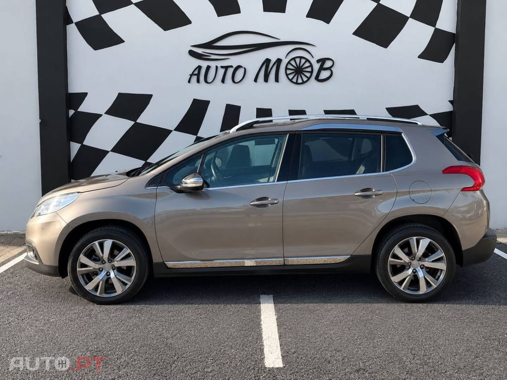 Peugeot 2008 1.2 PureTech Crossway EAT6