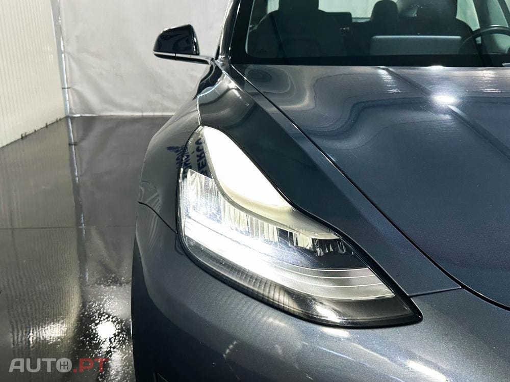 Tesla Model 3 Performance AWD