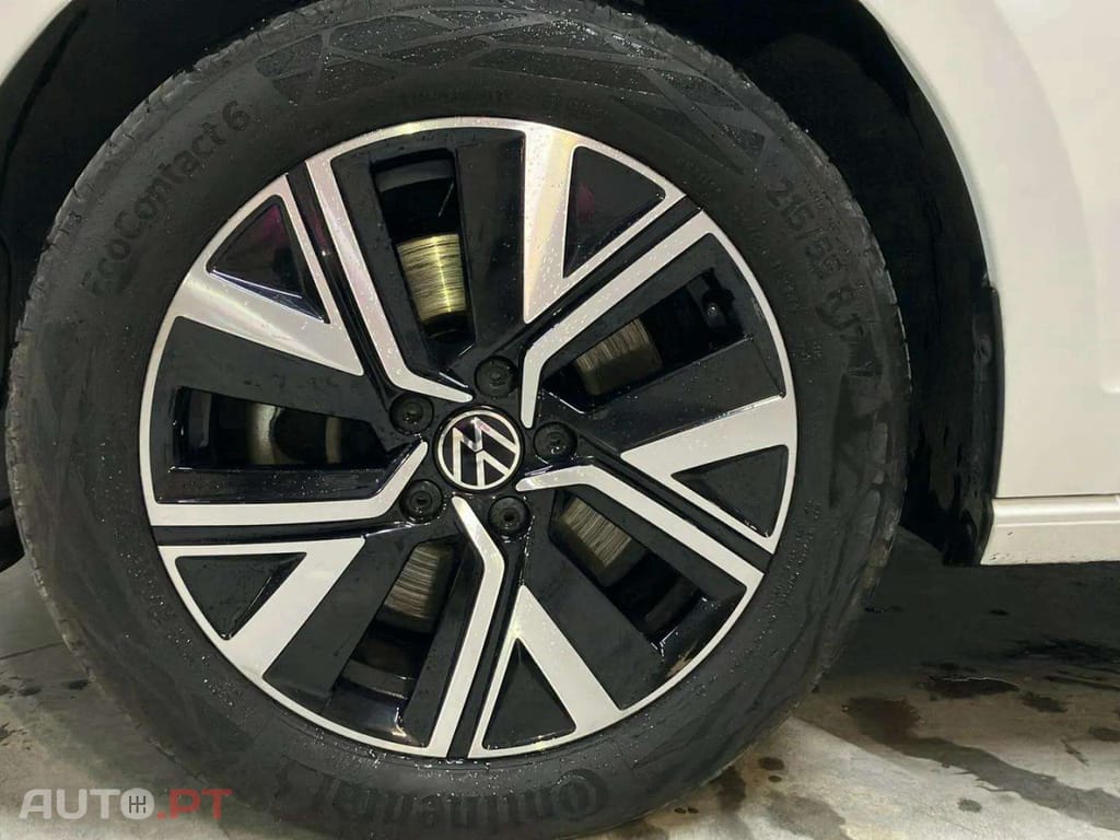 Volkswagen Touran R Line