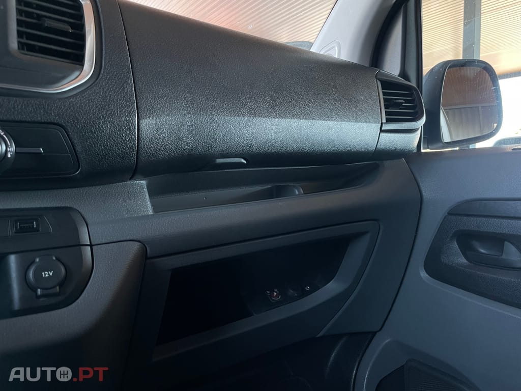 Peugeot Traveller 1.5 BlueHDi L2H1 Active Standard