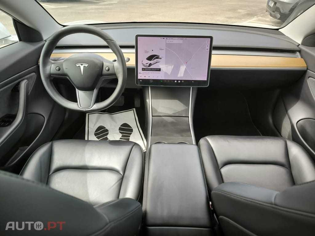 Tesla Model 3 Long Range AWD Dual Motor Performance
