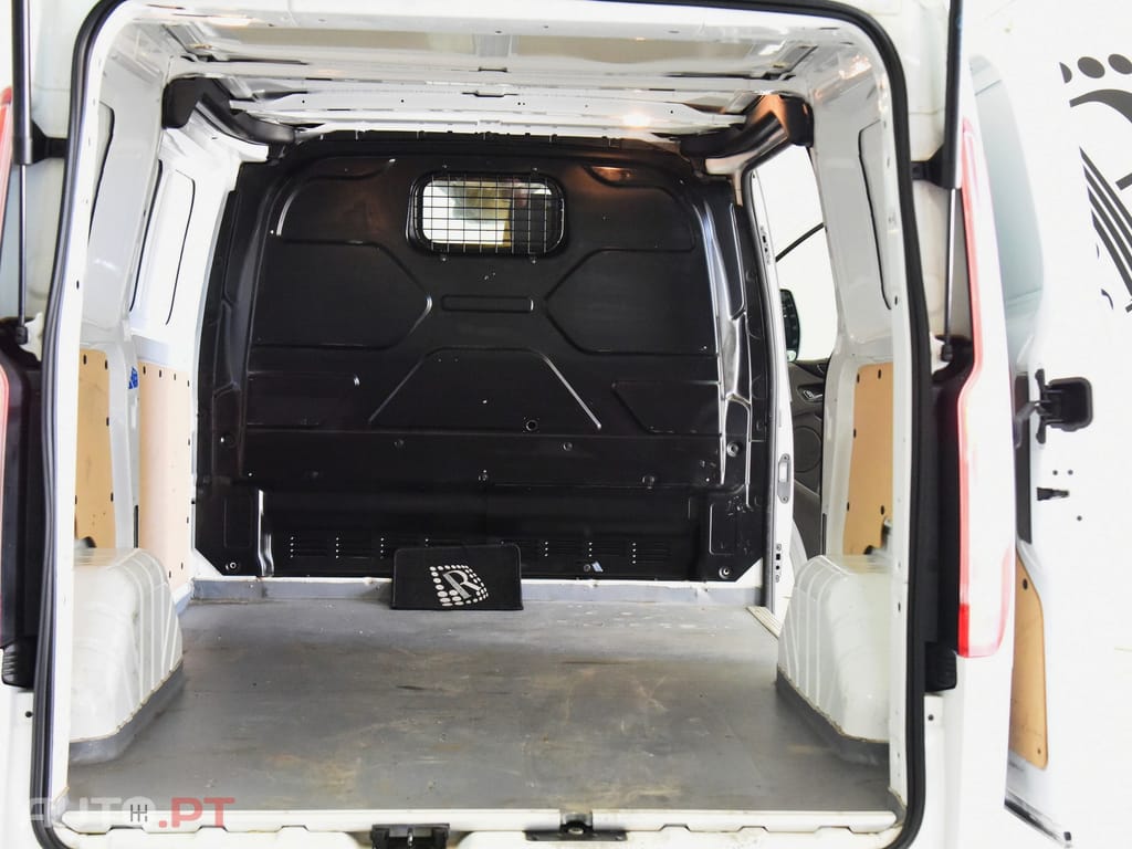 Ford Transit Custom 280L1 2.0 TDCi H1-Tecto Baixo Trend Aut.