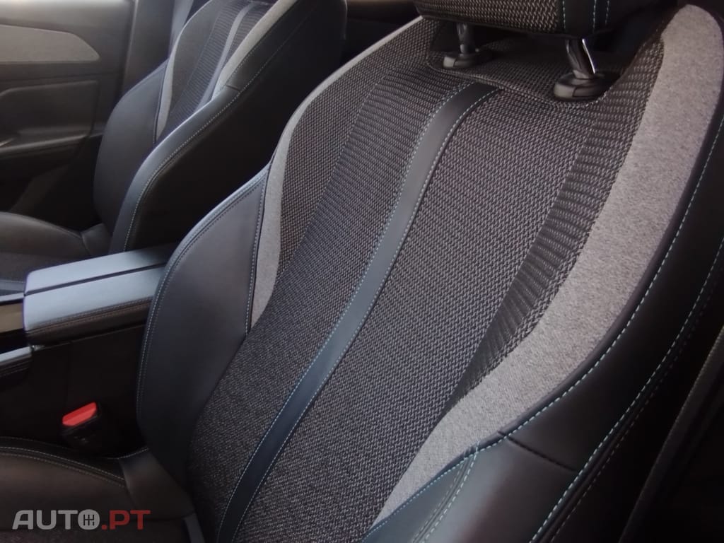 Peugeot 308 SW 1.2 PureTech Allure Full LED