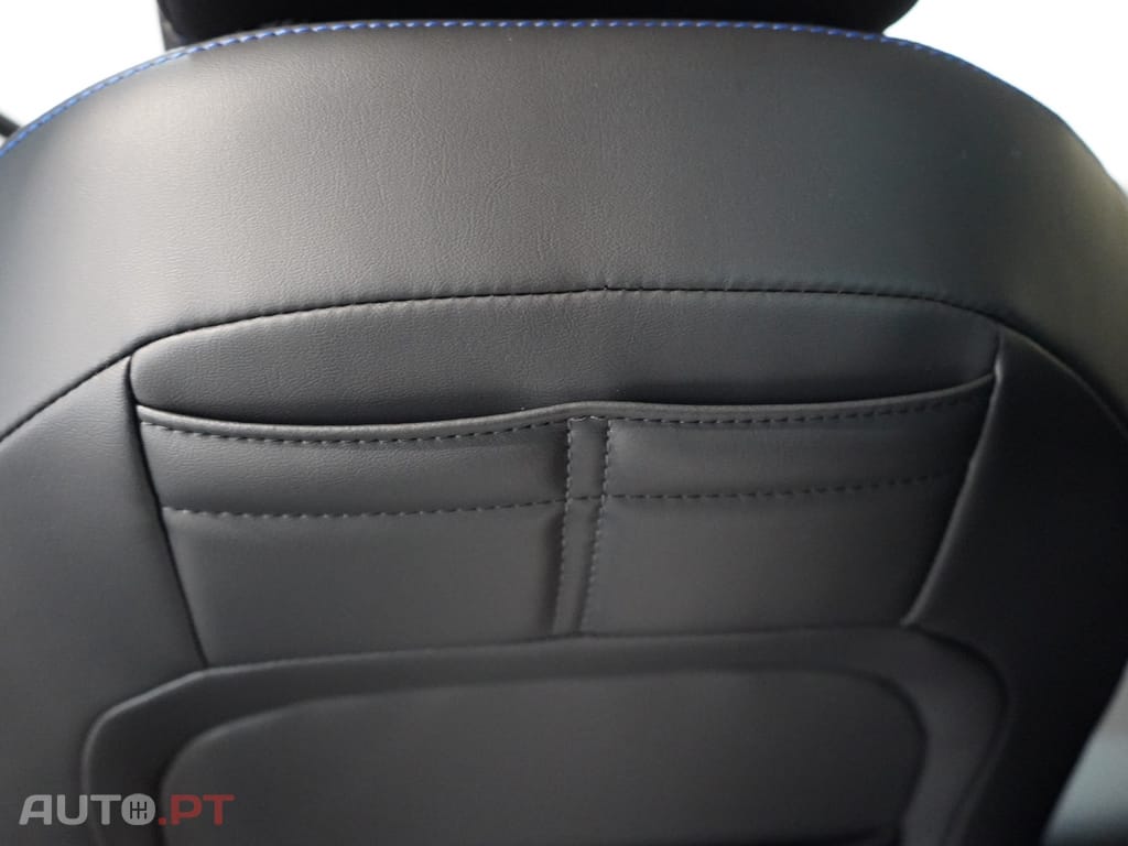 MG MG4 64 kWh Luxury