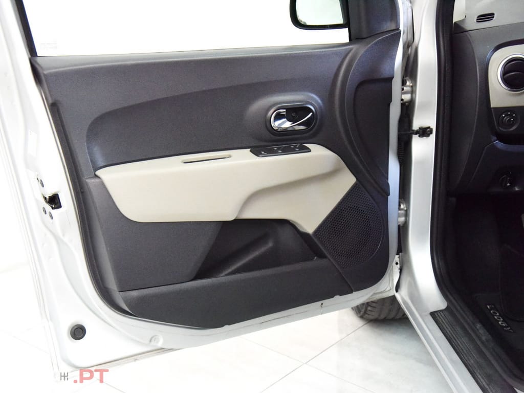 Dacia Lodgy 1.5DCI PRESTIGE 7L