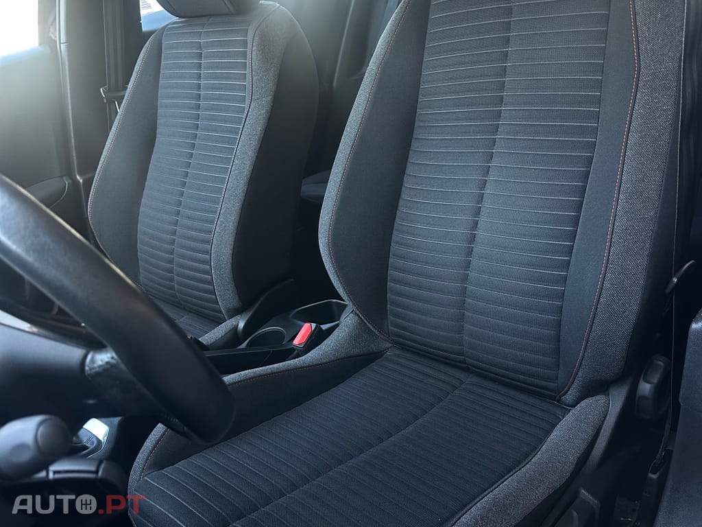 Peugeot 2008 1.5 BlueHDi Active Pack