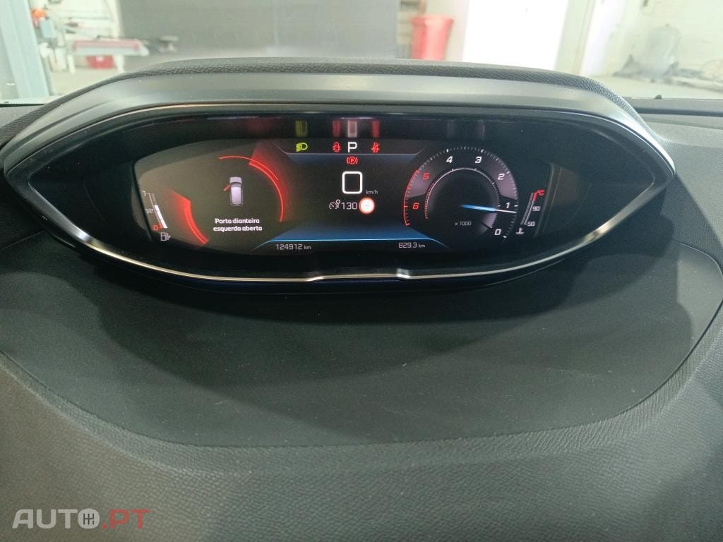 Peugeot 3008 1.5 BlueHDi GT EAT8