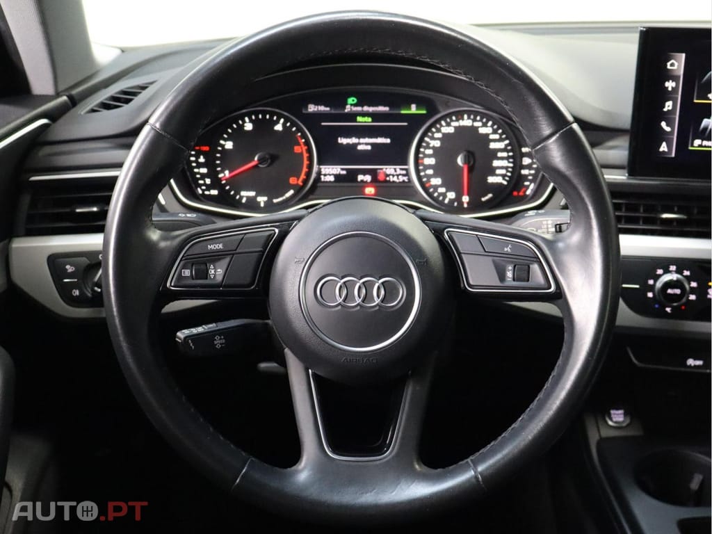 Audi A4 30 TDI S tronic Avant