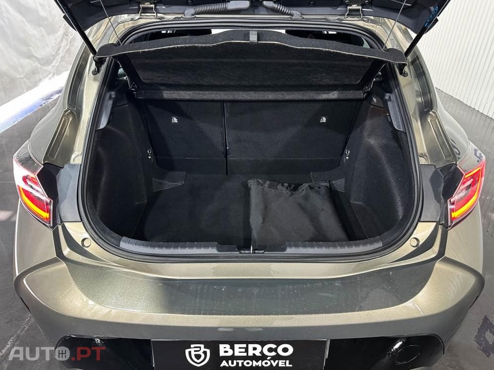 Toyota Corolla 1.8 Hybrid Comfort+P.Sport