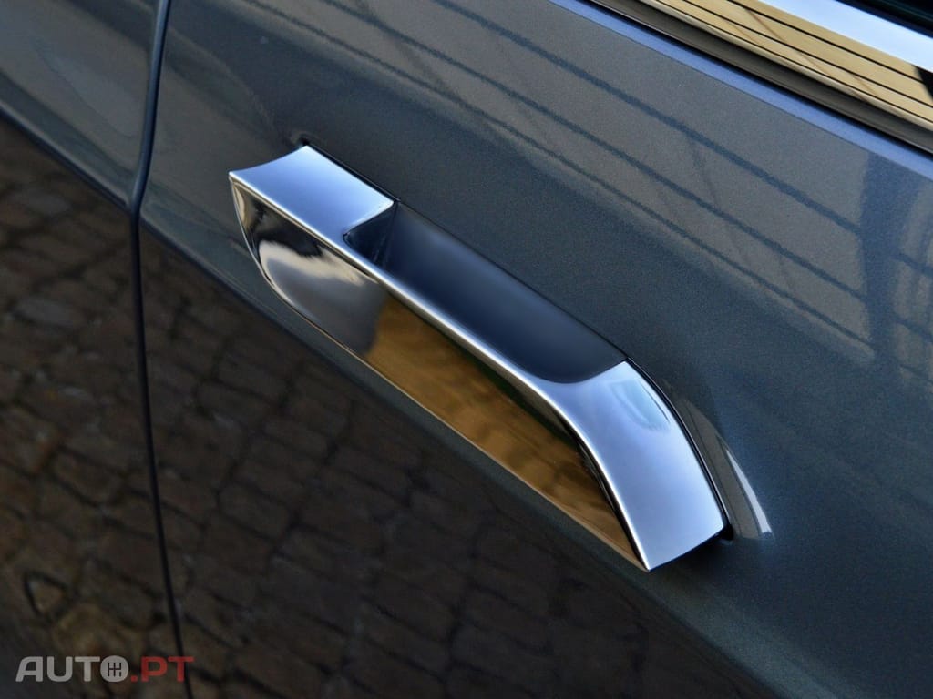 Tesla Model S 85 Perfomance