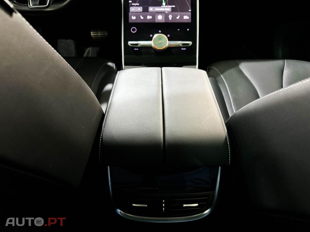 MG Marvel R 70 kWh AWD Performance
