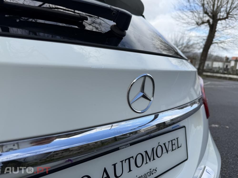 Mercedes-Benz GLA 180 d 7G-DCT Urban