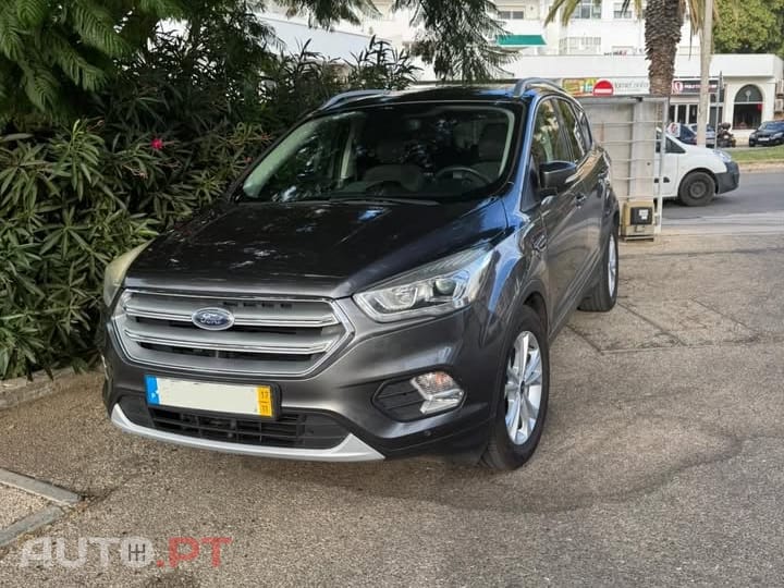 Ford Kuga 1.5 TDCi Titanium