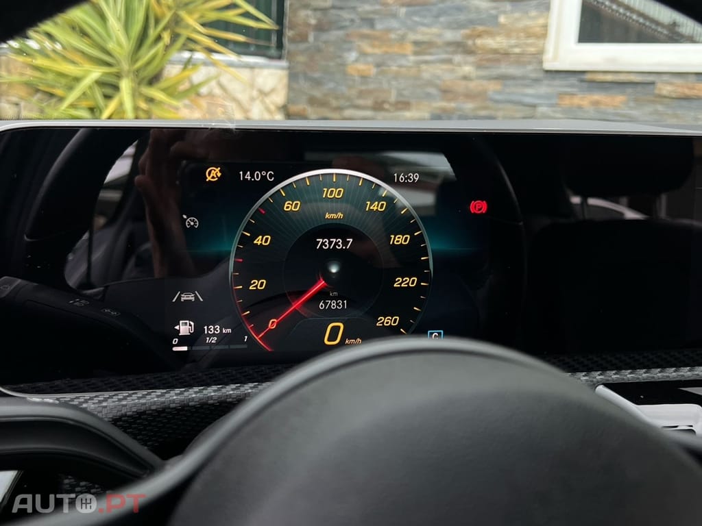 Mercedes-Benz A 180 d AMG Line