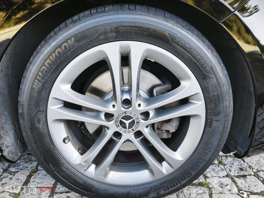 Mercedes-Benz A 180 d Style Plus Aut.