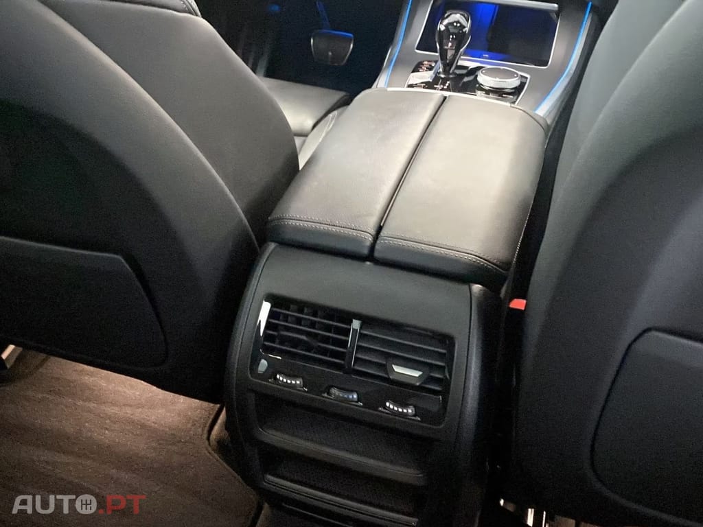 BMW X5 I.V.A DEDUTÍVEL M Sport