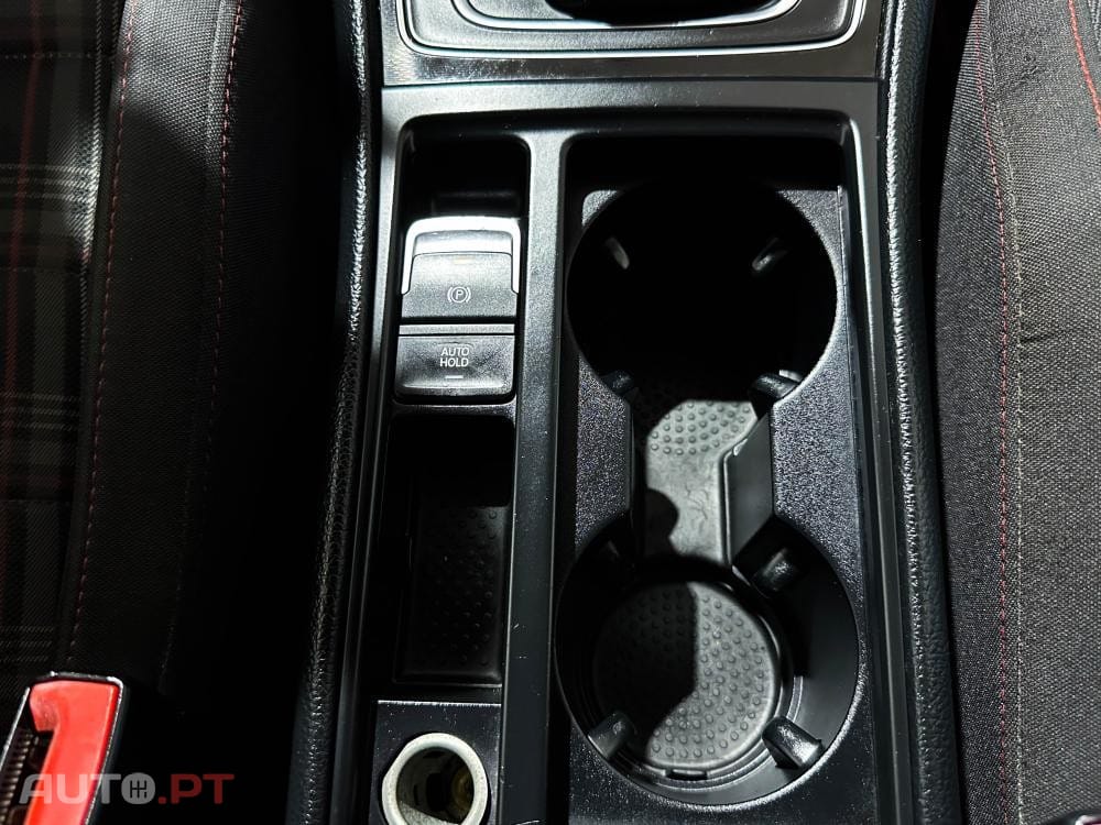 Volkswagen Golf 2.0 TSi GTi DSG Performance