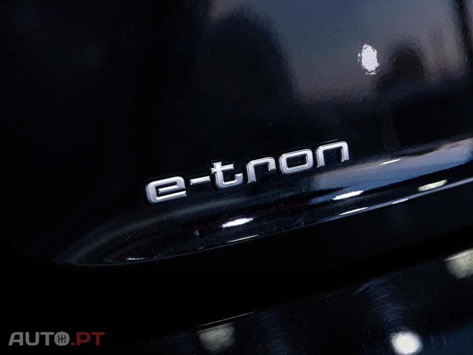 Audi E-Tron 50 quattro