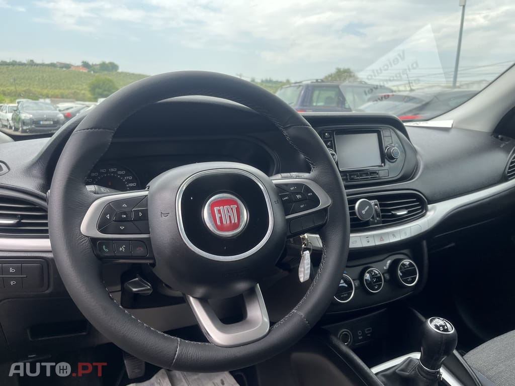 Fiat Tipo 1.3 M-Jet Easy