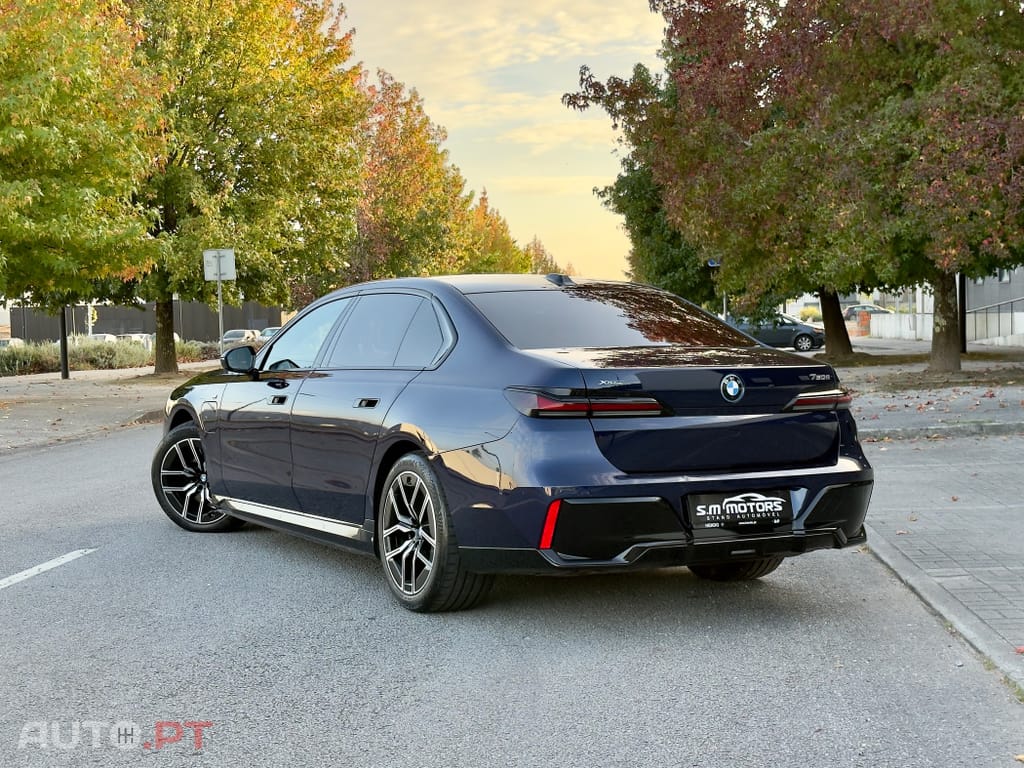 BMW 750 e xDrive Pack-M Pro