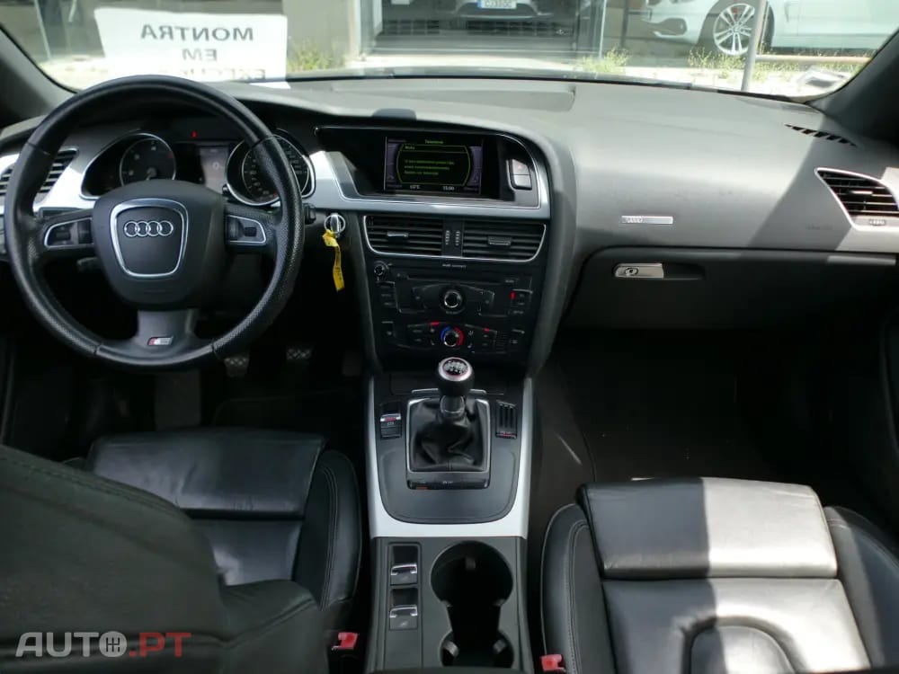 Audi A5 2.0 TDi S-line
