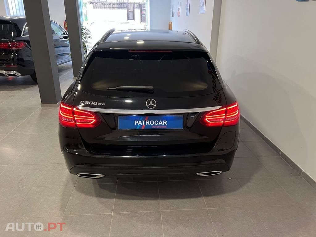 Mercedes-Benz C 300 de AMG Line