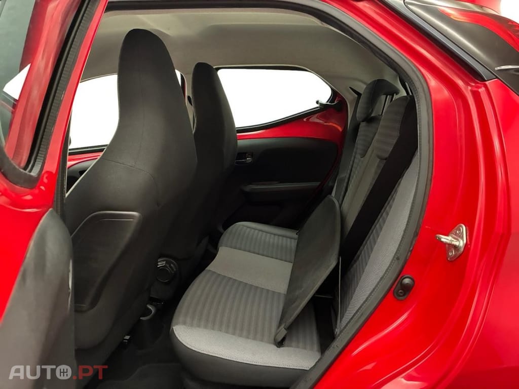 Toyota Aygo 1.0 VVT-i x