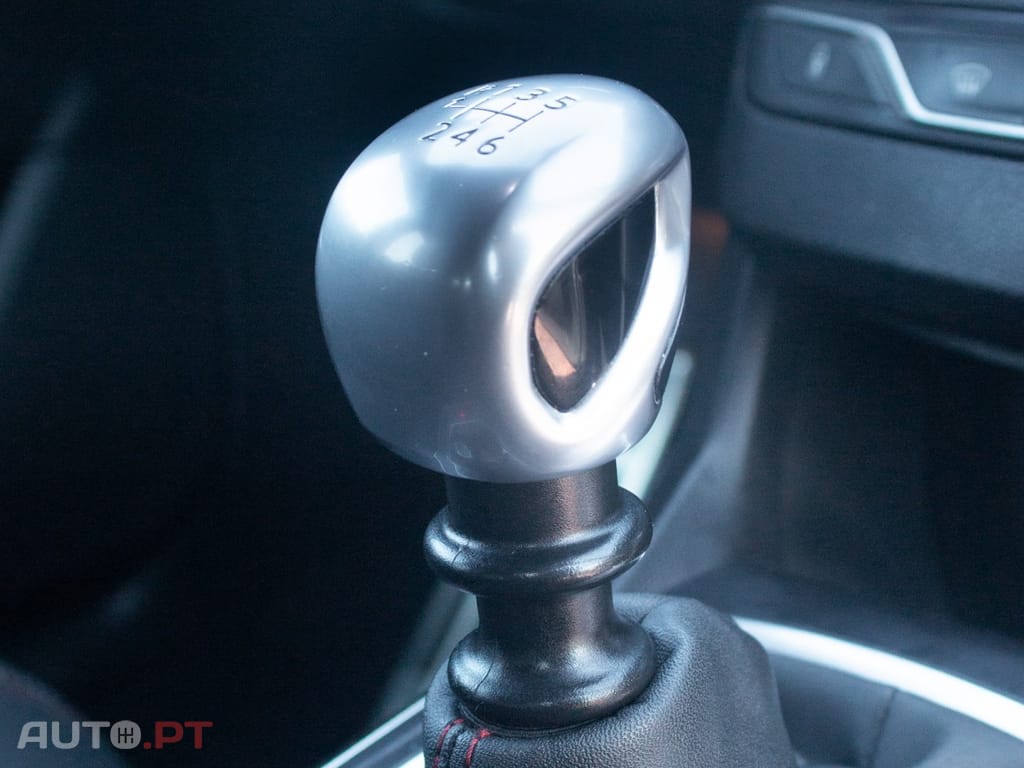 Peugeot 308 1.2 PureTech GT Line